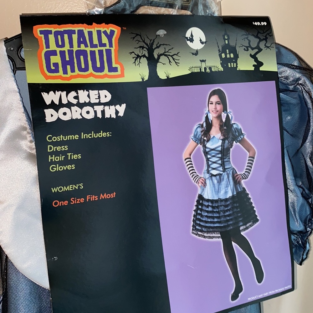 Wicked Dorothy Costume NWT (Fits Most)